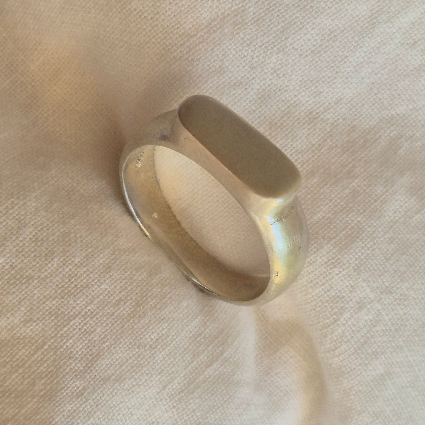 Ocean Relic Signet Ring Matte Size U