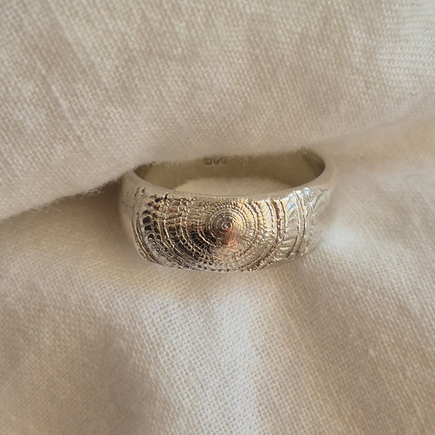 Sundial Impression Sterling Silver Ring Size R1/2